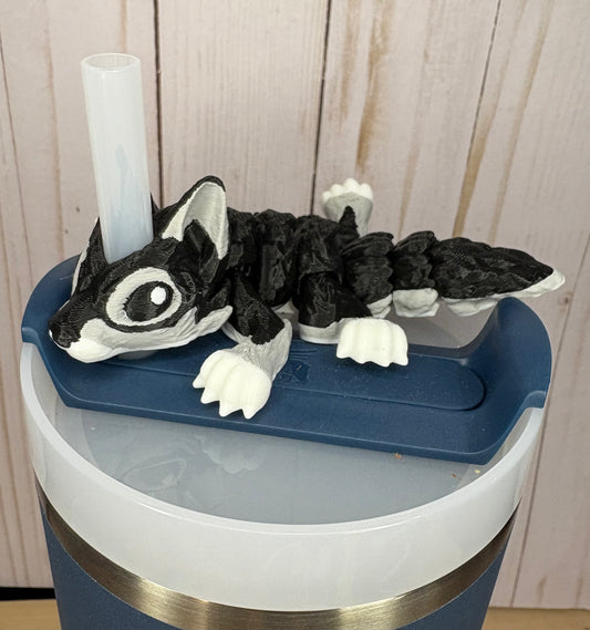 Wolf Straw Buddy